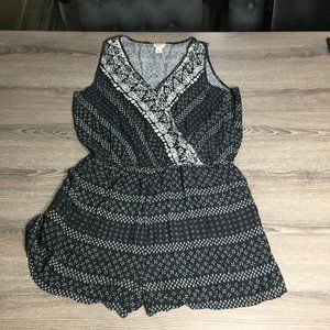 Mossimo black sleeveless romper, XL